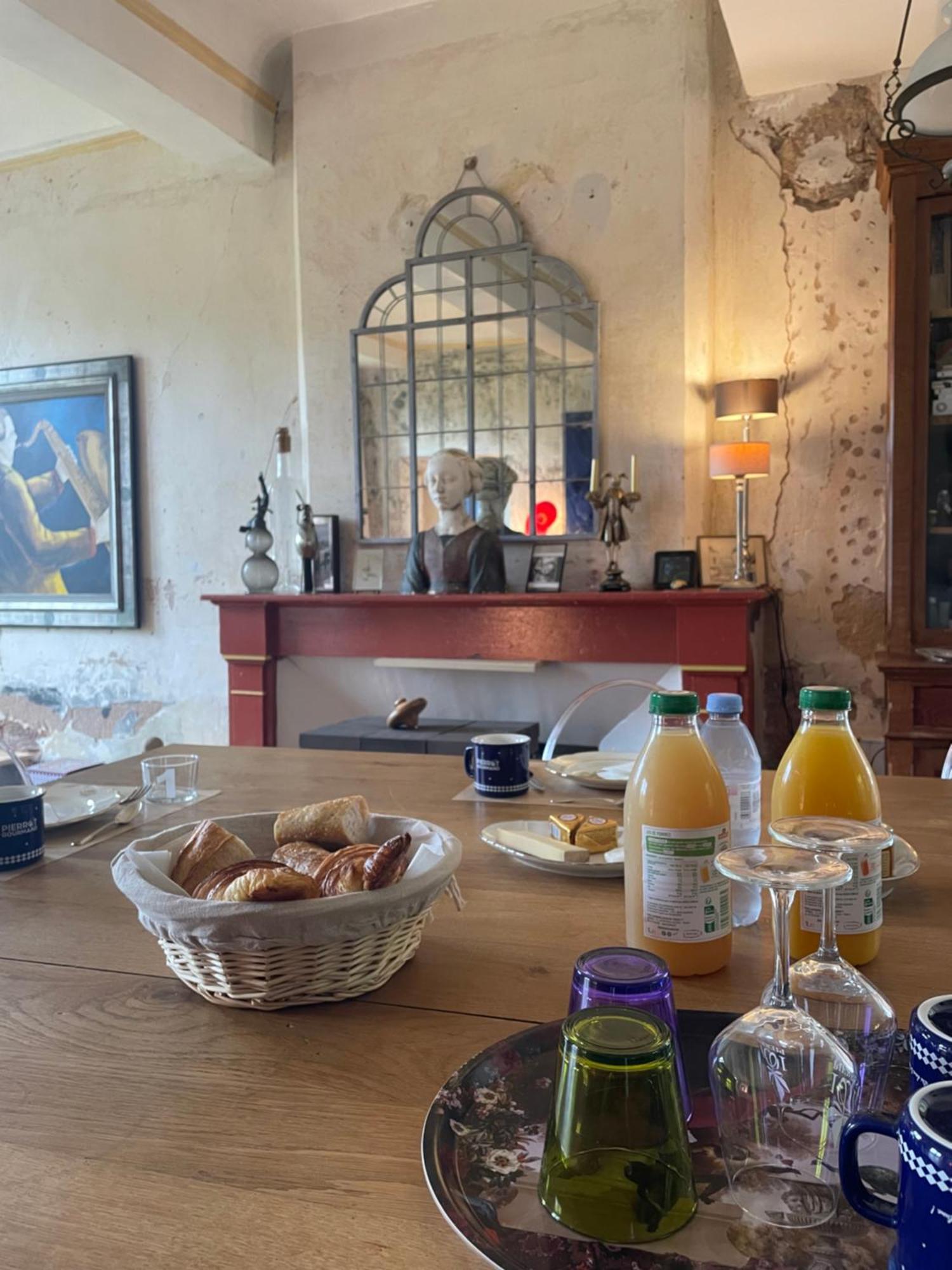 Maison Dada Et Spa Meyssac Kültér fotó